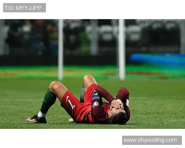 各大足球明星独特睡姿揭秘看他们如何放松身心迎接挑战