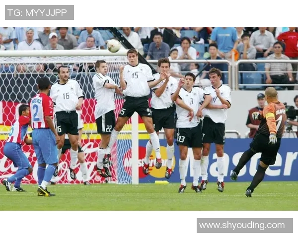 足球明星拉莫斯精彩瞬间回顾及其经典照片集锦分享